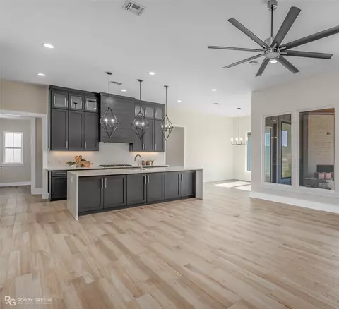 205 Sam Willen Walk, Benton, LA 71006 photo 5