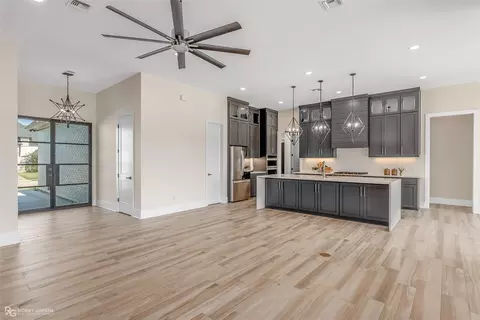 205 Sam Willen Walk, Benton, LA 71006 photo 4