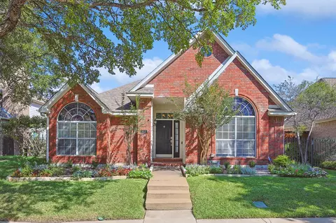411 Pecos Trl, Irving, TX 75063