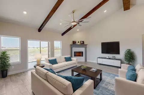 561 Alondrita St, Leonard, TX 75452