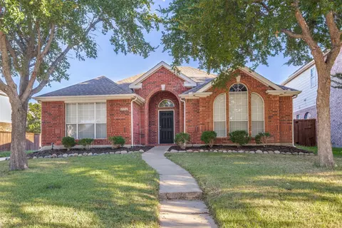 11232 Clover Knoll Dr, Frisco, TX 75035