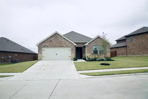 804 Serenity Sound Dr, Lavon, TX 75166