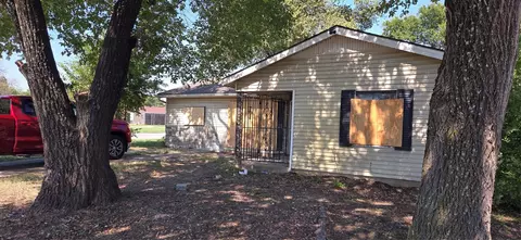 2905 Cummings St, Dallas, TX 75216