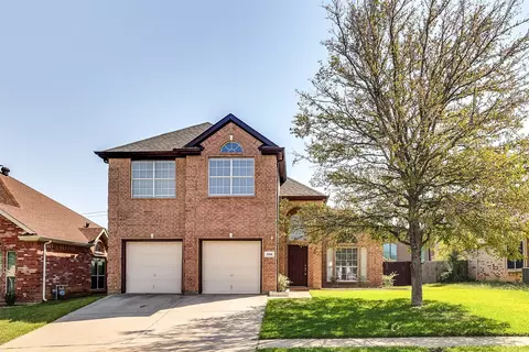 306 Fort Edward Dr, Arlington, TX 76002