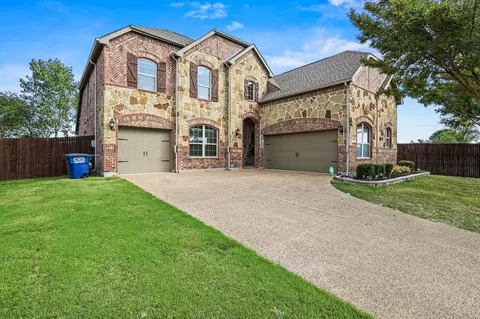 4415 Elation Dr, Sachse, TX 75048