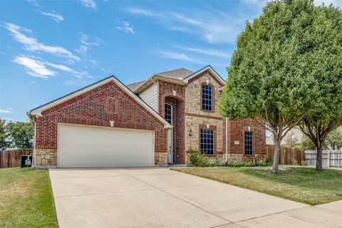 710 Cross Meadow Blvd, Mansfield, TX 76063