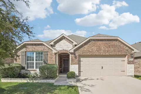 1060 Pinnacle Breeze Dr, Haslet, TX 76052