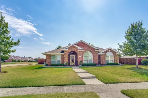 336 Woodglen Dr, Murphy, TX 75094