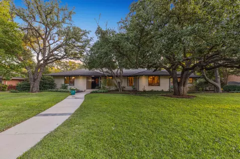 4518 Hockaday Dr, Dallas, TX 75229