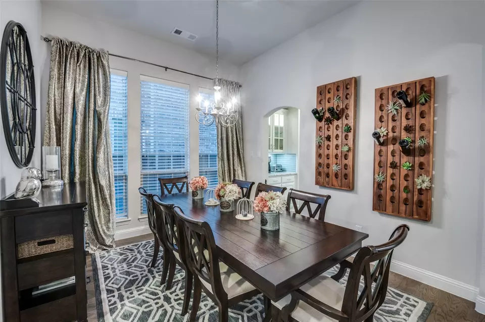 Dining - 5009 Del Molin Ave, The Colony, TX 75056 photo 2 of 3