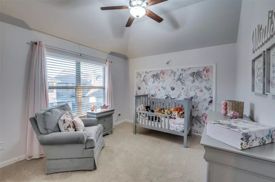 Bedroom - 5009 Del Molin Ave, The Colony, TX 75056 photo 3 of 5