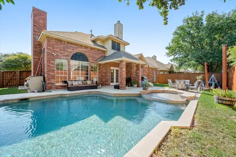 2801 Halsey Dr, Flower Mound, TX 75028
