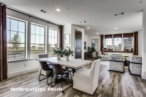 533 4th St, Argyle, TX 76226 photo 4