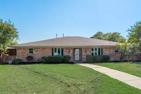 3304 Lynbrook Dr, Plano, TX 75075