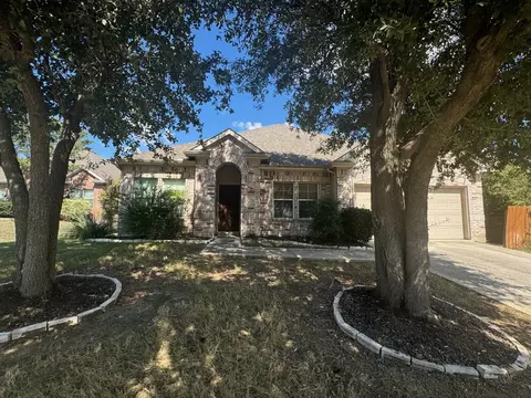 213 Linden Ct, Oak Point, TX 75068
