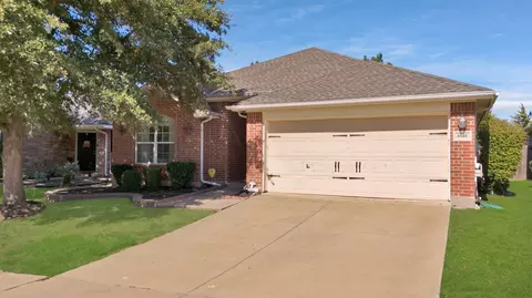 1040 Ingram Dr, Forney, TX 75126
