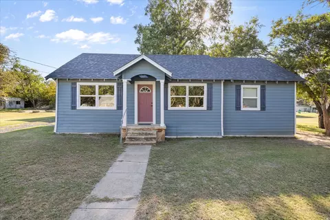 311 N Park St, Dublin, TX 76446