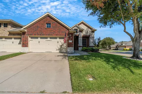 2829 Mott St, Plano, TX 75025