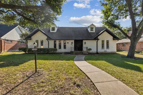 5232 Ashbrook Rd, Dallas, TX 75227