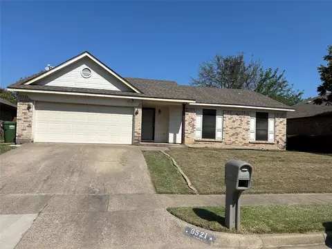 6521 Kary Lynn Dr N, Watauga, TX 76148