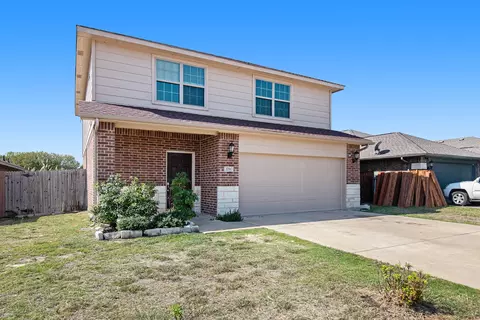 2216 Old Leonard St, Fort Worth, TX 76119