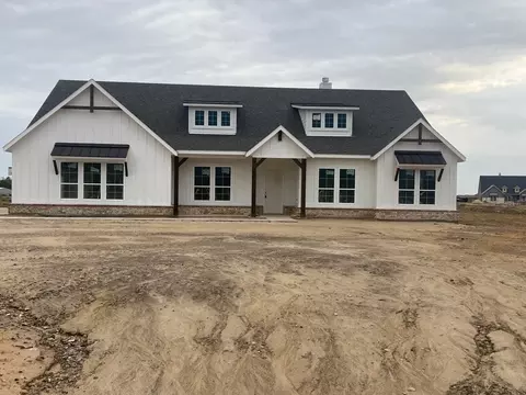 12109 Magma Ct, Krum, TX 76249