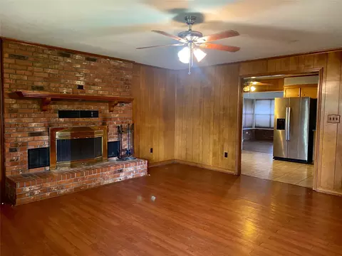 Living - 126 Coorpender Dr, Doyline, LA 71023 photo 1 of 2