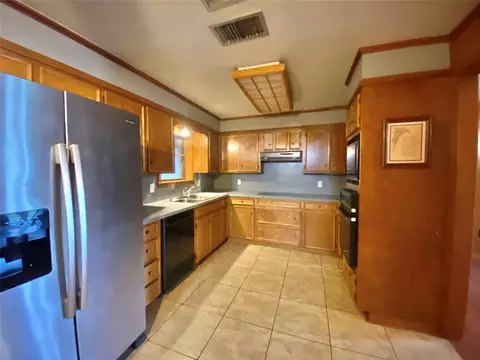Kitchen - 126 Coorpender Dr, Doyline, LA 71023 photo 3 of 3