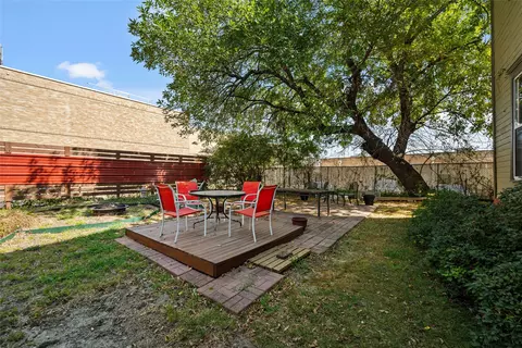 2810 Crockett St, Greenville, TX 75401