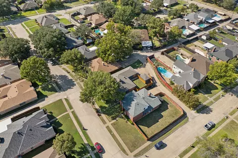 View/Area - 423 Sumner Dr, Mesquite, TX 75149 photo 5 of 5