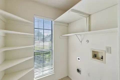 Other - 423 Sumner Dr, Mesquite, TX 75149 photo 2 of 6