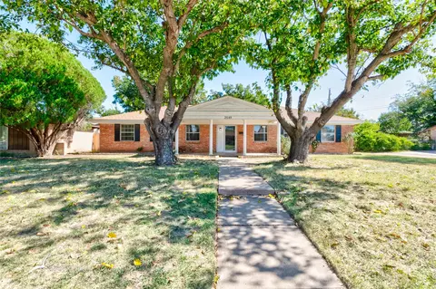 2549 Campus Ct, Abilene, TX 79601