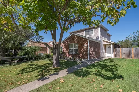 10247 Carolina Oaks Dr, Dallas, TX 75227