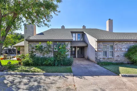 27 Crossroads Dr, Abilene, TX 79605