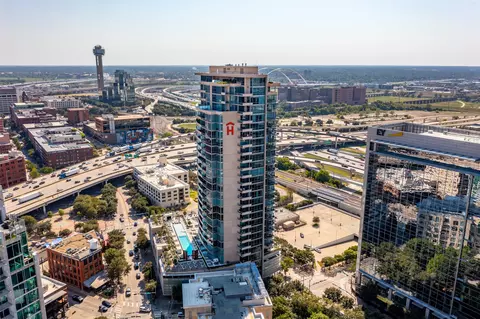 2200 Victory Ave #2001, Dallas, TX 75219