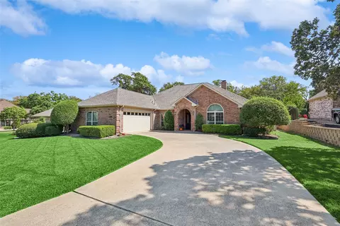 407 Moran Dr, Highland Village, TX 75077