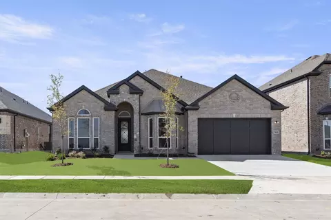 9636 Westchester Dr, Mesquite, TX 75126