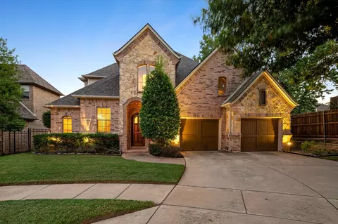 1421 Savannah Ct, Grapevine, TX 76051