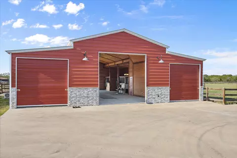 120 Pr 2658, Walnut Springs, TX 76690
