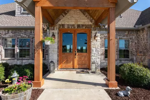 9671 Jordan Moore Rd, Pilot Point, TX 76258 photo 4