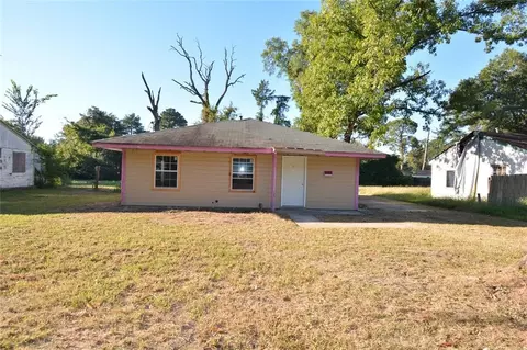 3027 Valley Ridge Rd, Shreveport, LA 71108