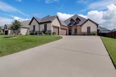 3016 Capital Hill Dr, Burleson, TX 76028