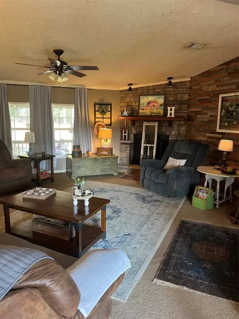 333 Merrill Ln, Benton, LA 71006 photo 4