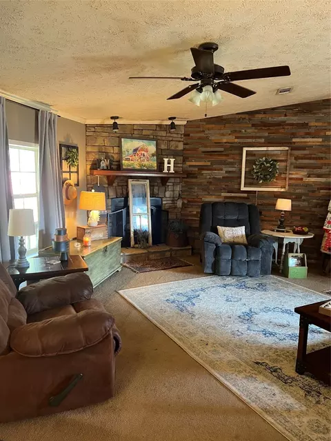 333 Merrill Ln, Benton, LA 71006 photo 3