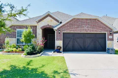 2714 Calypso Ln, Lewisville, TX 75067