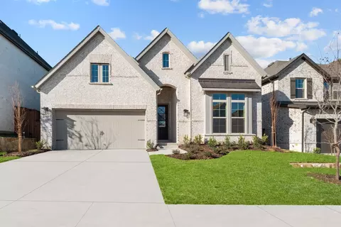 1909 Bluebonnet Ct, Aubrey, TX 76227