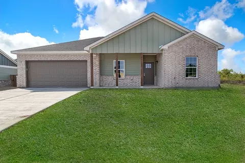 141 Magnolia Estates St, Crowley, TX 76036