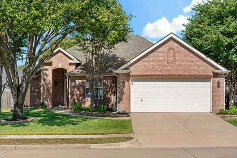 1029 Broken Spoke Dr, Little Elm, TX 75068