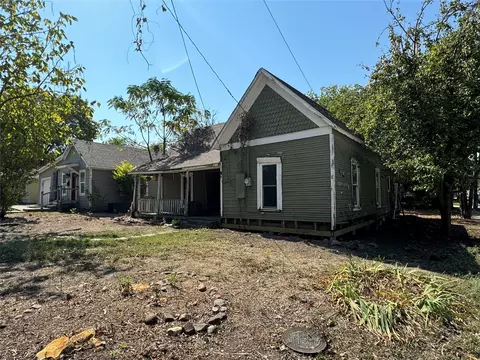 1207 Florence St, Mckinney, TX 75069