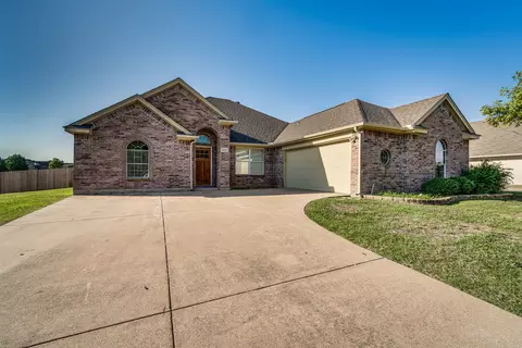 6618 Quail Valley Dr, Midlothian, TX 76065
